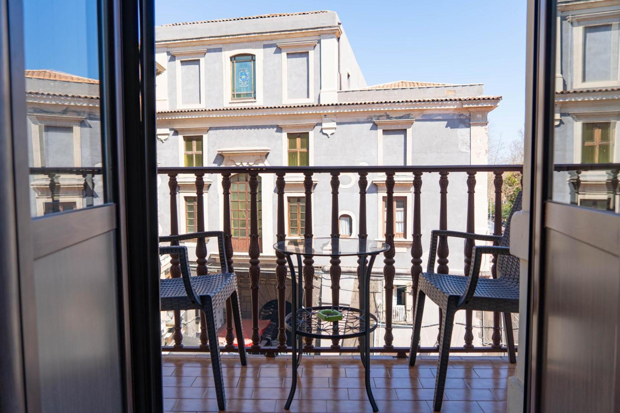 Sicily In Home Centro Catania Pescheria Exterior foto